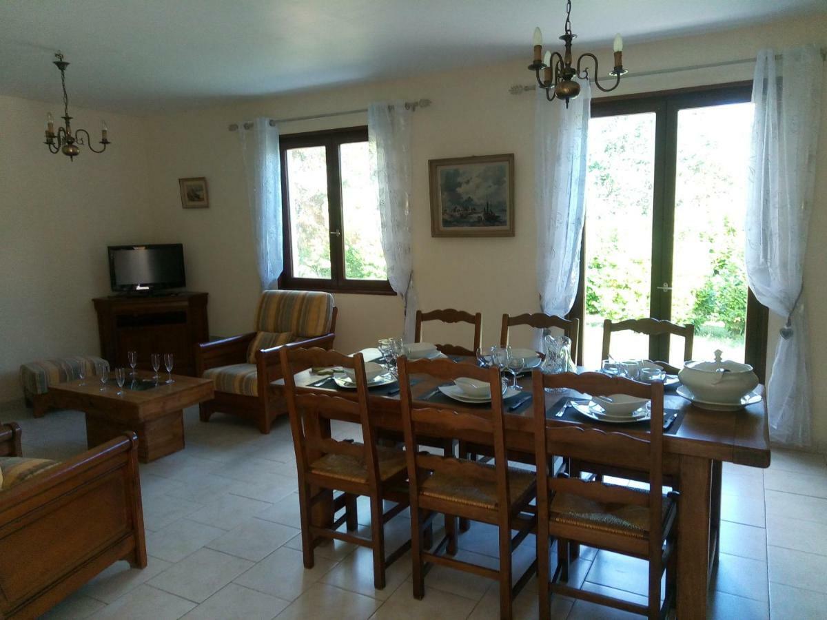 Les Pruniers De La Cipiere Villa Peyzac-le-Moustier Dış mekan fotoğraf