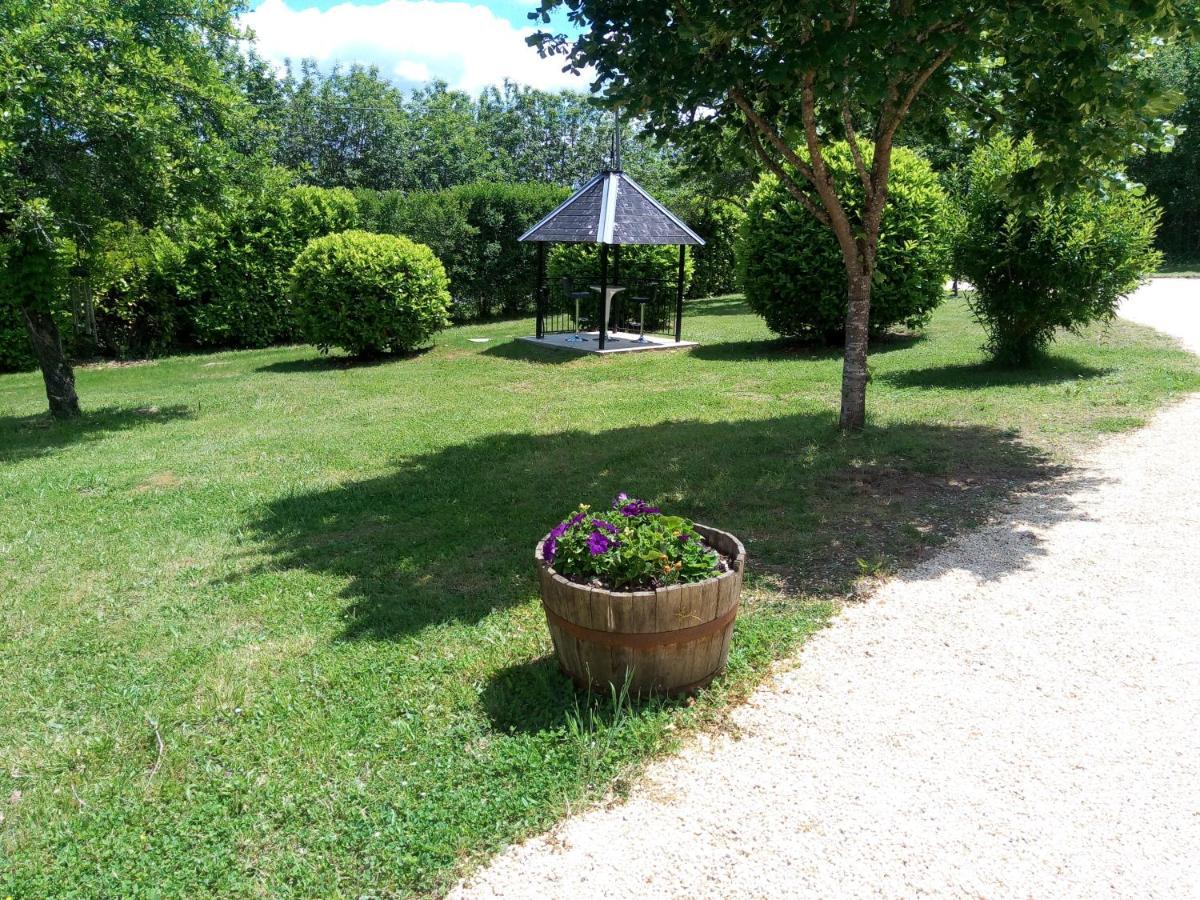 Les Pruniers De La Cipiere Villa Peyzac-le-Moustier Dış mekan fotoğraf